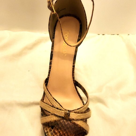 Snake Sandals - Picture 2 of 3